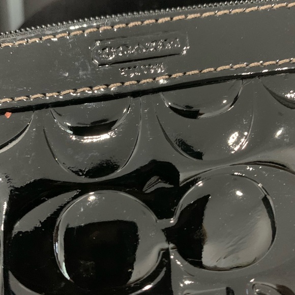 Coach Wristlet - Picture 4 of 4